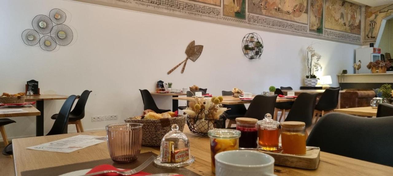 Logis Hotel Schaeffer- Restaurant Le Saint Georges Serrieres  Ngoại thất bức ảnh