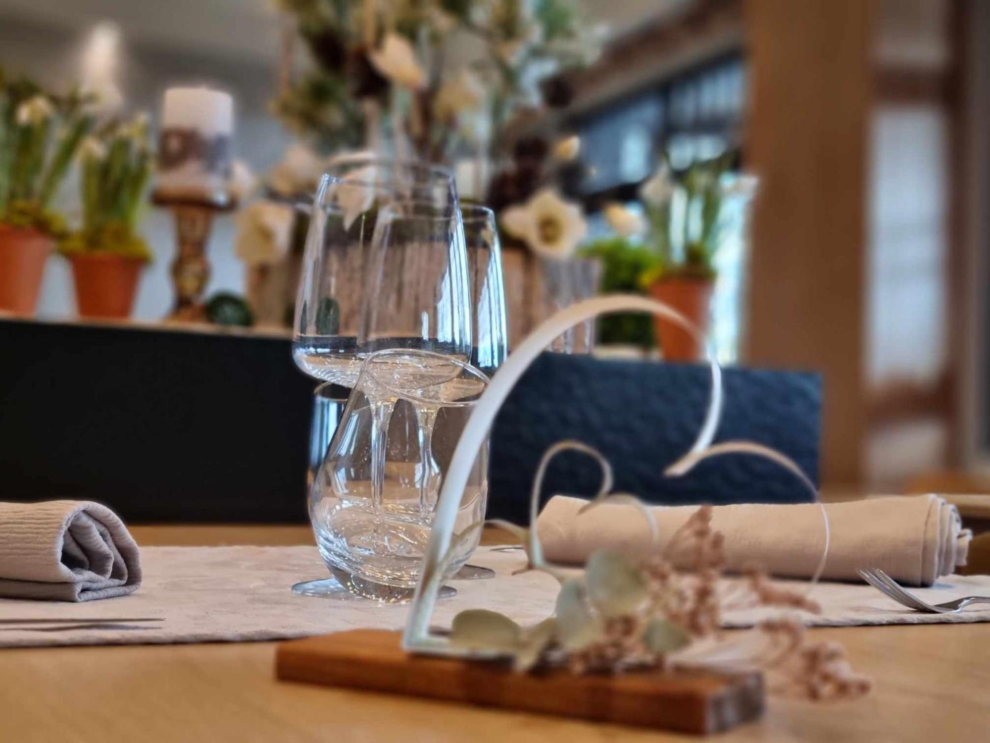 Logis Hotel Schaeffer- Restaurant Le Saint Georges Serrieres  Ngoại thất bức ảnh